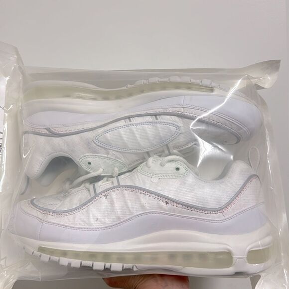 ⭐️ NIKE AIR MAX 98 LX SNEAKERS - Picture 1 of 6
